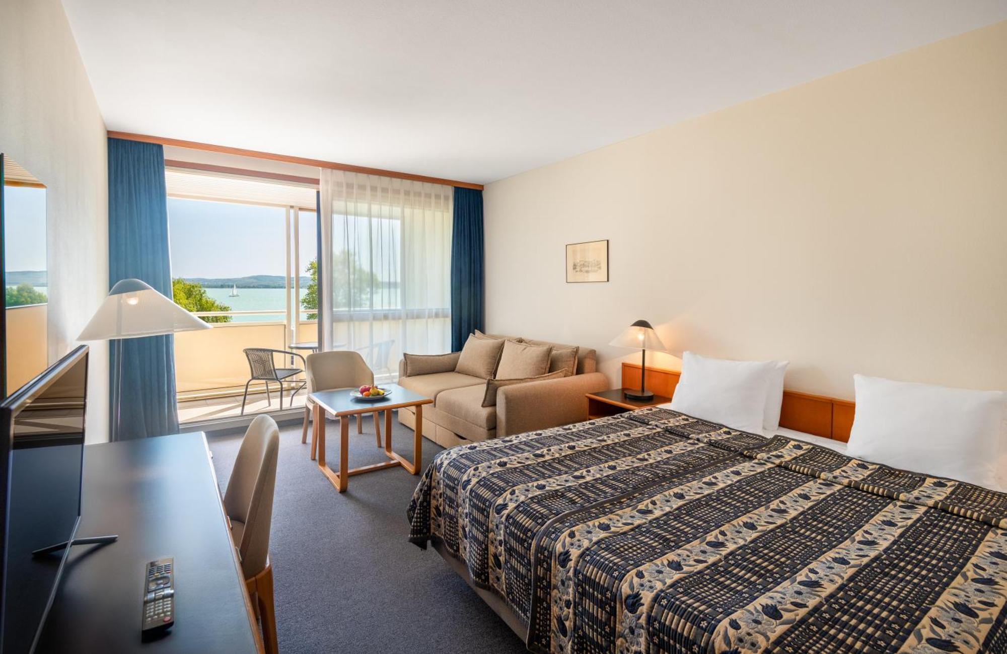Hotel Club Tihany Ngoại thất bức ảnh